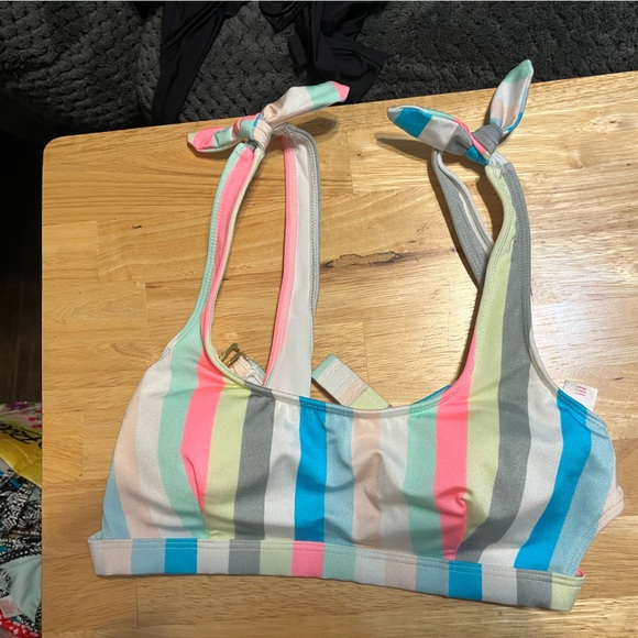 No Boundaries Striped bikini - Picture 1 of 3